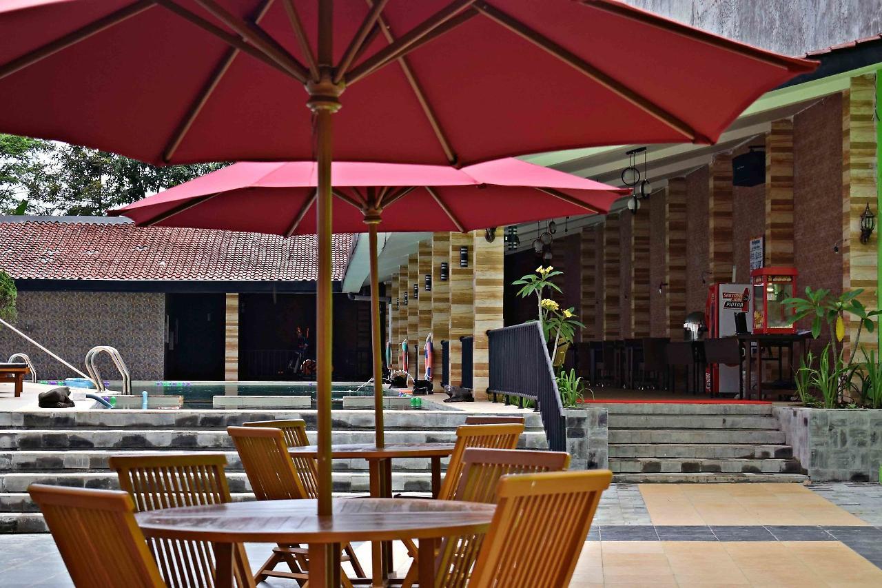Meotel Purwokerto Ngoại thất bức ảnh