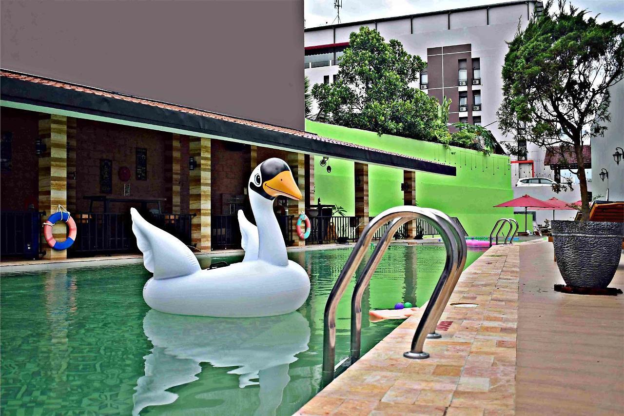 Meotel Purwokerto Ngoại thất bức ảnh