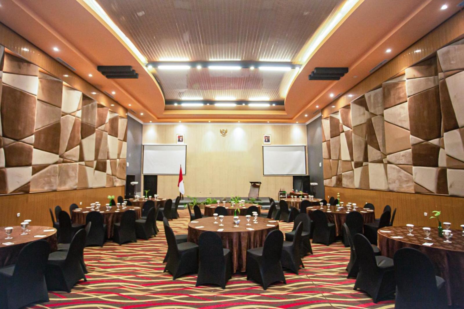 Meotel Purwokerto Ngoại thất bức ảnh