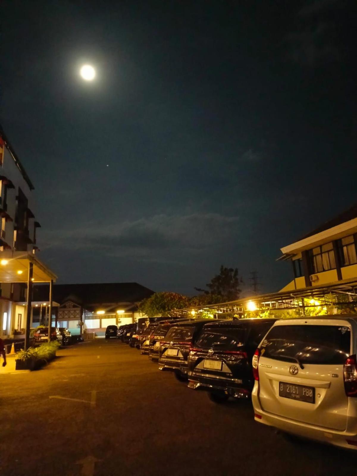 Meotel Purwokerto Ngoại thất bức ảnh