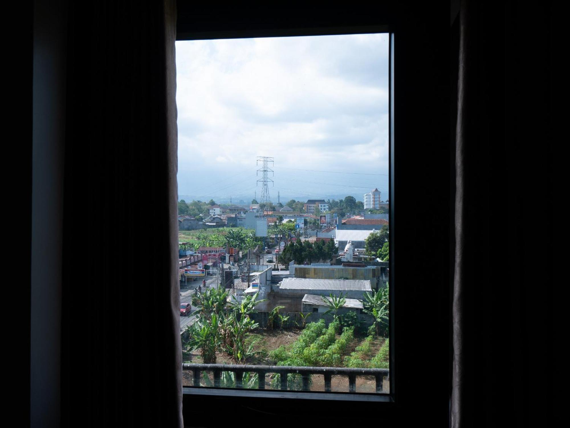 Meotel Purwokerto Ngoại thất bức ảnh